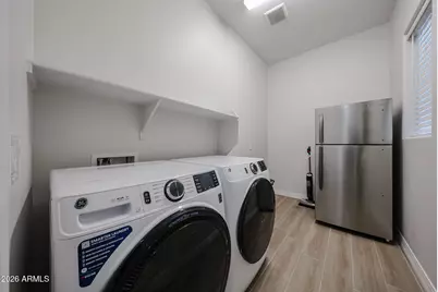 18118 W Highland Avenue, Goodyear, AZ 85395 - Photo 33