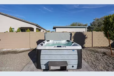 18118 W Highland Avenue, Goodyear, AZ 85395 - Photo 39