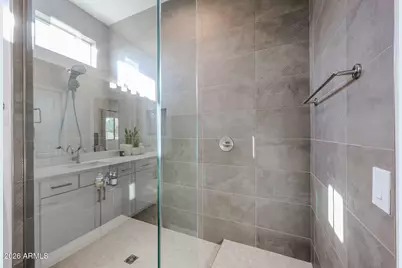 18118 W Highland Avenue, Goodyear, AZ 85395 - Photo 29