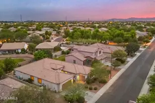 1143 E Furness Dr, Gilbert, AZ 85297 - Photo 49