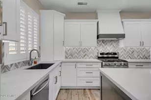 16917 W Cortaro Point Dr, Surprise, AZ 85387 - Photo 11