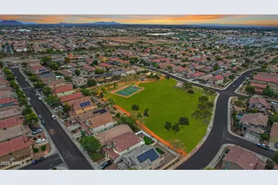 10321 W Carlota Lane, Peoria, AZ 85383 - Photo 9