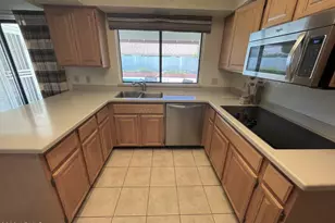 6719 W Kerry Ln, Glendale, AZ 85308 - Photo 3