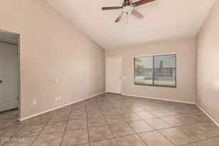 7006 S 45th St, Phoenix, AZ 85042 - Photo 5