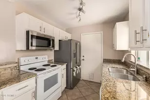 7006 S 45th St, Phoenix, AZ 85042 - Photo 9