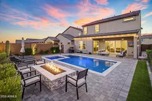 21841 N 62nd St, Phoenix, AZ 85054 - Photo 1