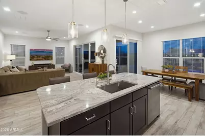 21841 N 62nd Street, Phoenix, AZ 85054 - Photo 7