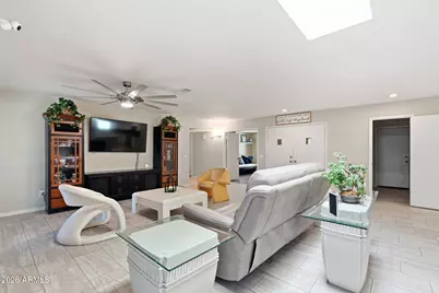 26429 S Greencastle Drive, Sun Lakes, AZ 85248 - Photo 7