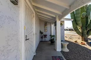 11467 N Desert Hills Dr, Sun City, AZ 85351 - Photo 19