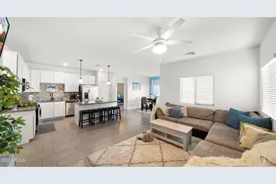 7312 N 128th Avenue, Glendale, AZ 85307 - Photo 3