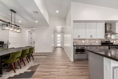 2418 E Amelia Avenue, Phoenix, AZ 85016 - Photo 3