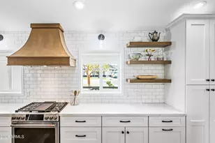 4110 E Catalina Dr, Phoenix, AZ 85018 - Photo 17