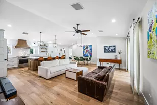 4110 E Catalina Dr, Phoenix, AZ 85018 - Photo 33