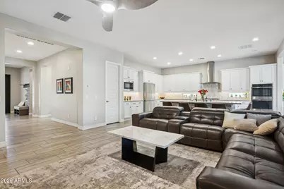 10720 E Thornton Avenue, Mesa, AZ 85212 - Photo 11