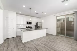 25238 N 142nd Dr, Surprise, AZ 85387 - Photo 11