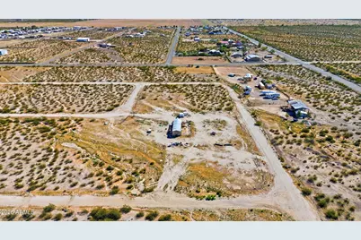 67414 Elm Way, Salome, AZ 85348 - Photo 21