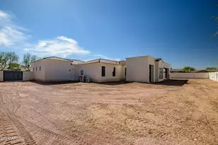 7436 W Calavar Rd, Peoria, AZ 85381 - Photo 33