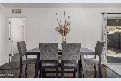 5315 S 28th Drive, Phoenix, AZ 85041 - Photo 9