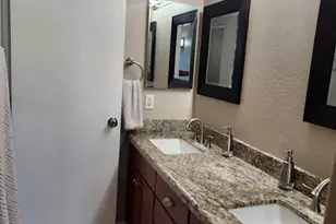 860 N McQueen Rd, Chandler, AZ 85225 - Photo 29