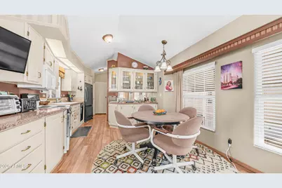 695 Felspar Drive, Apache Junction, AZ 85119 - Photo 5