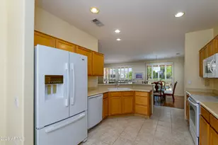 19472 N Marble Canyon Ct, Surprise, AZ 85374 - Photo 13