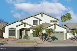 2326 S Porter St, Gilbert, AZ 85295 - Photo 1