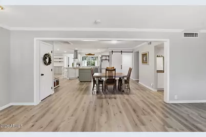 18421 N 45th Drive, Glendale, AZ 85308 - Photo 3