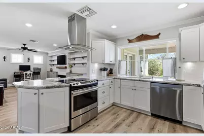 18421 N 45th Drive, Glendale, AZ 85308 - Photo 9