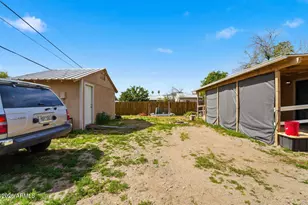 19361 E Spencer St, Black Canyon City, AZ 85324 - Photo 17