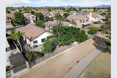 1365 E Betsy Lane, Gilbert, AZ 85296 - Photo 33