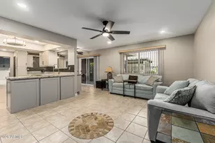 13226 W Pomegranate Dr, Sun City West, AZ 85375 - Photo 9