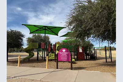 2514 W Larkspur Drive, Phoenix, AZ 85029 - Photo 25