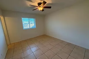 2514 W Larkspur Dr, Phoenix, AZ 85029 - Photo 15