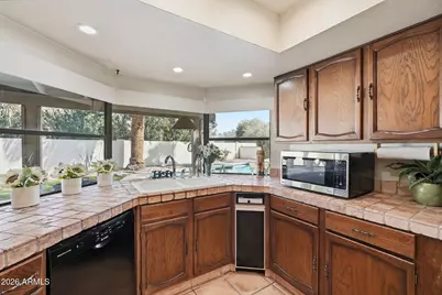 10031 N 77th Place, Scottsdale, AZ 85258 - Photo 11