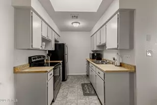 10815 W Northern Ave, Glendale, AZ 85307 - Photo 7