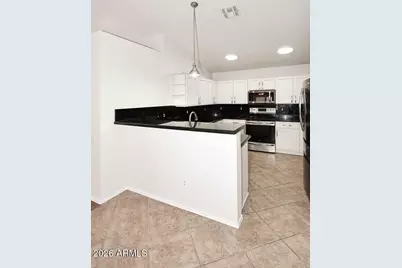 4719 E Amberwood Drive, Phoenix, AZ 85048 - Photo 5