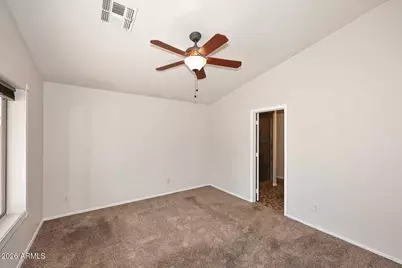 4719 E Amberwood Drive, Phoenix, AZ 85048 - Photo 15