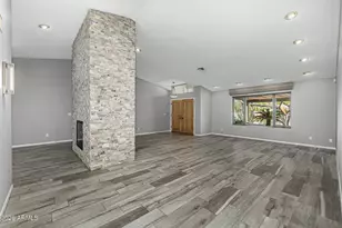 801 E Acoma Dr, Phoenix, AZ 85022 - Photo 11