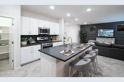 14659 W Surrey Drive, Surprise, AZ 85379 - Photo 11