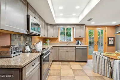 3253 E Vogel Avenue, Phoenix, AZ 85028 - Photo 11