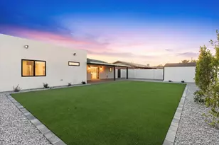 8520 E Highland Ave, Scottsdale, AZ 85251 - Photo 33