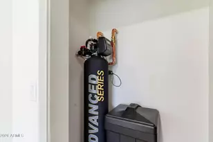 8520 E Highland Ave, Scottsdale, AZ 85251 - Photo 27