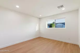 8520 E Highland Ave, Scottsdale, AZ 85251 - Photo 25