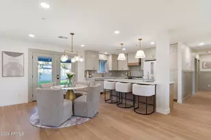 8520 E Highland Ave, Scottsdale, AZ 85251 - Photo 17