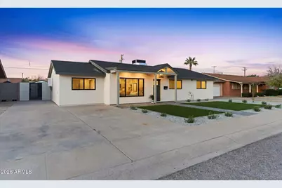 8520 E Highland Avenue, Scottsdale, AZ 85251 - Photo 37