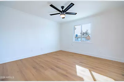 4109 N 71st Lane, Phoenix, AZ 85033 - Photo 21