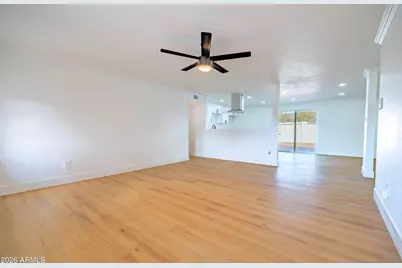 4109 N 71st Lane, Phoenix, AZ 85033 - Photo 9