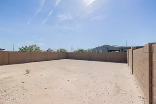 12503 W Pkwy Ln, Avondale, AZ 85323 - Photo 23