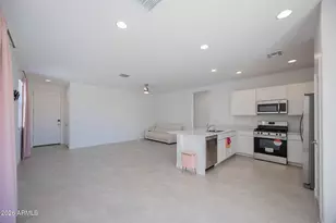 12503 W Pkwy Ln, Avondale, AZ 85323 - Photo 9