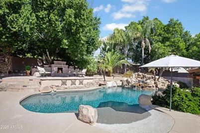 7282 W Soft Wind Drive, Peoria, AZ 85383 - Photo 9